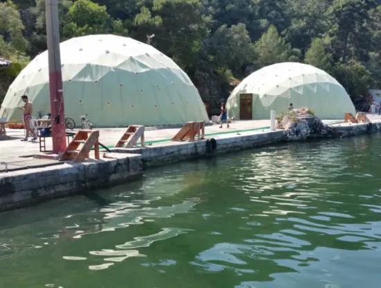 Bootstour Zu Den Heißen Quellen Von Koycegiz Sultaniye. Bootstouren Auf Dem Koycegiz-See Sultaniye.